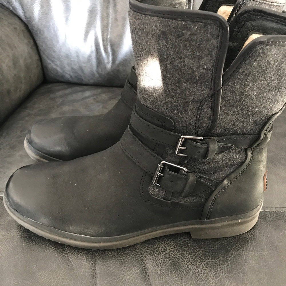 UGG Simmons rain/snow boot